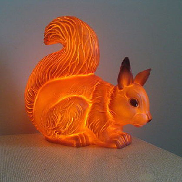Squirrel Lamp with Plug