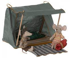 Happy Camper Tent for Mouse