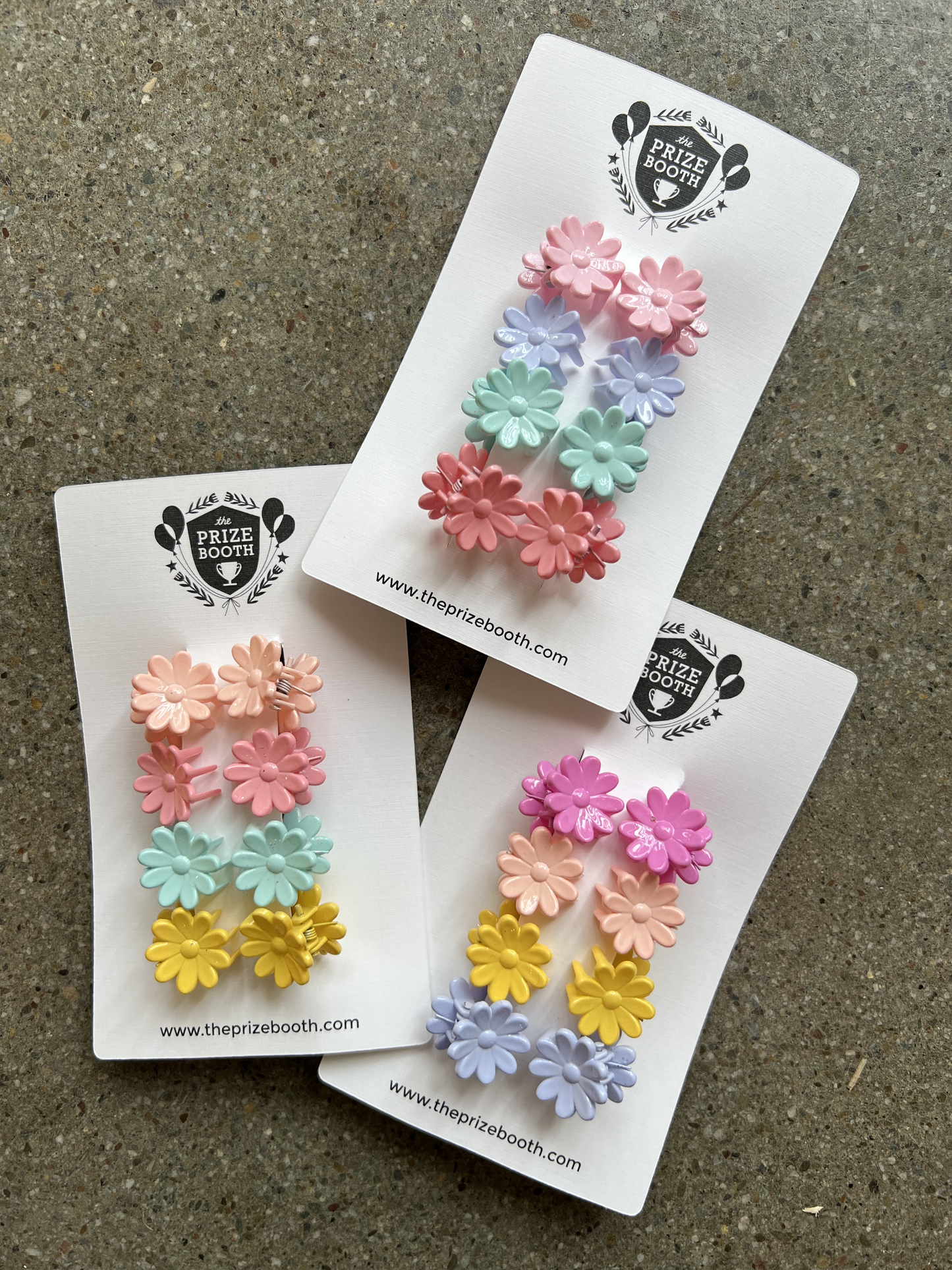 Small Assorted Daisy Clips